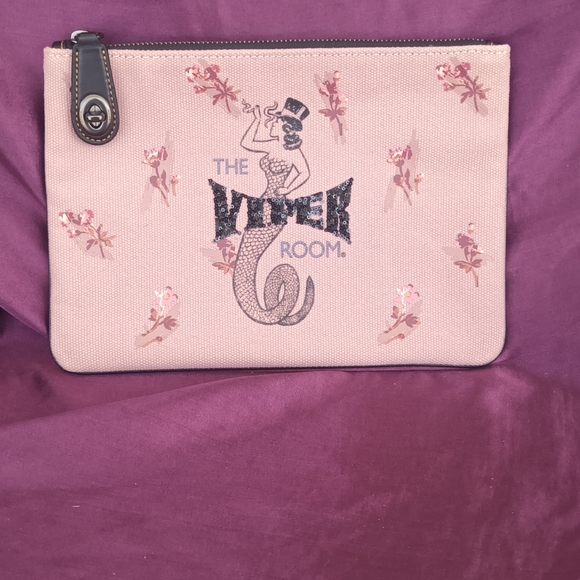 Coach Pink Viper Room Clutch - Picture 1 of 11